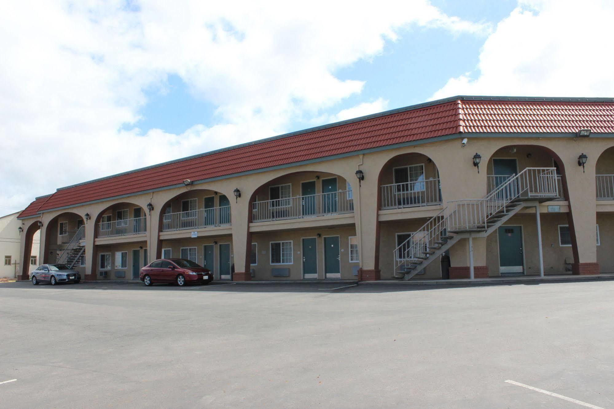 Salinas Inn Dış mekan fotoğraf